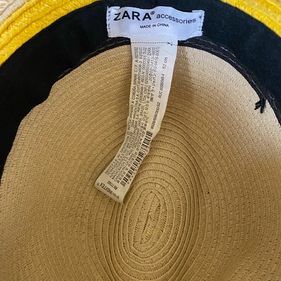 Zara Kids Hat! - Picture 3 of 3